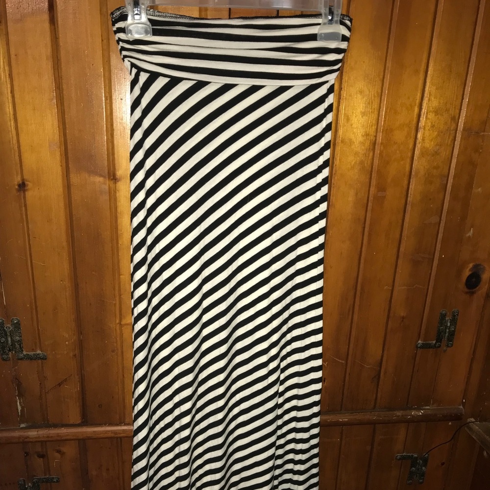Black and White Maxi Skirt